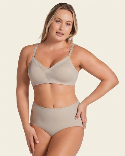 High-Waisted Seamless Shaper Panty