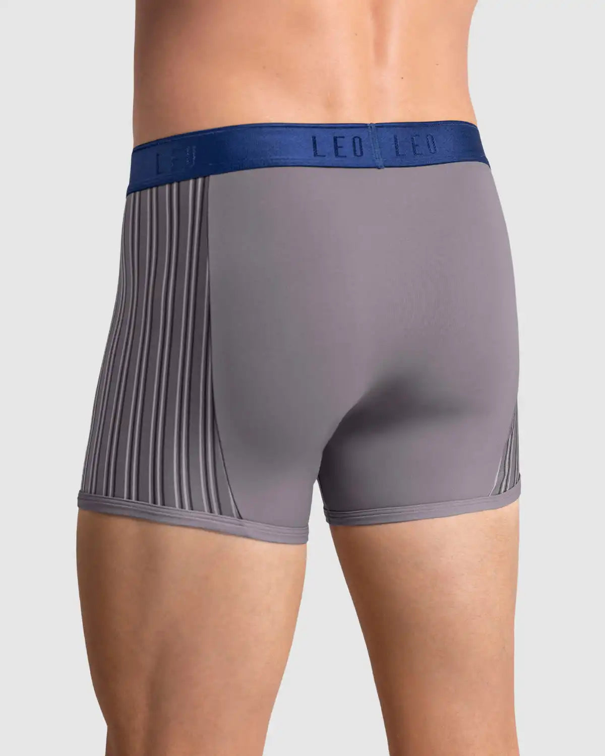 Perfect Fit Trunk with Contrast Details