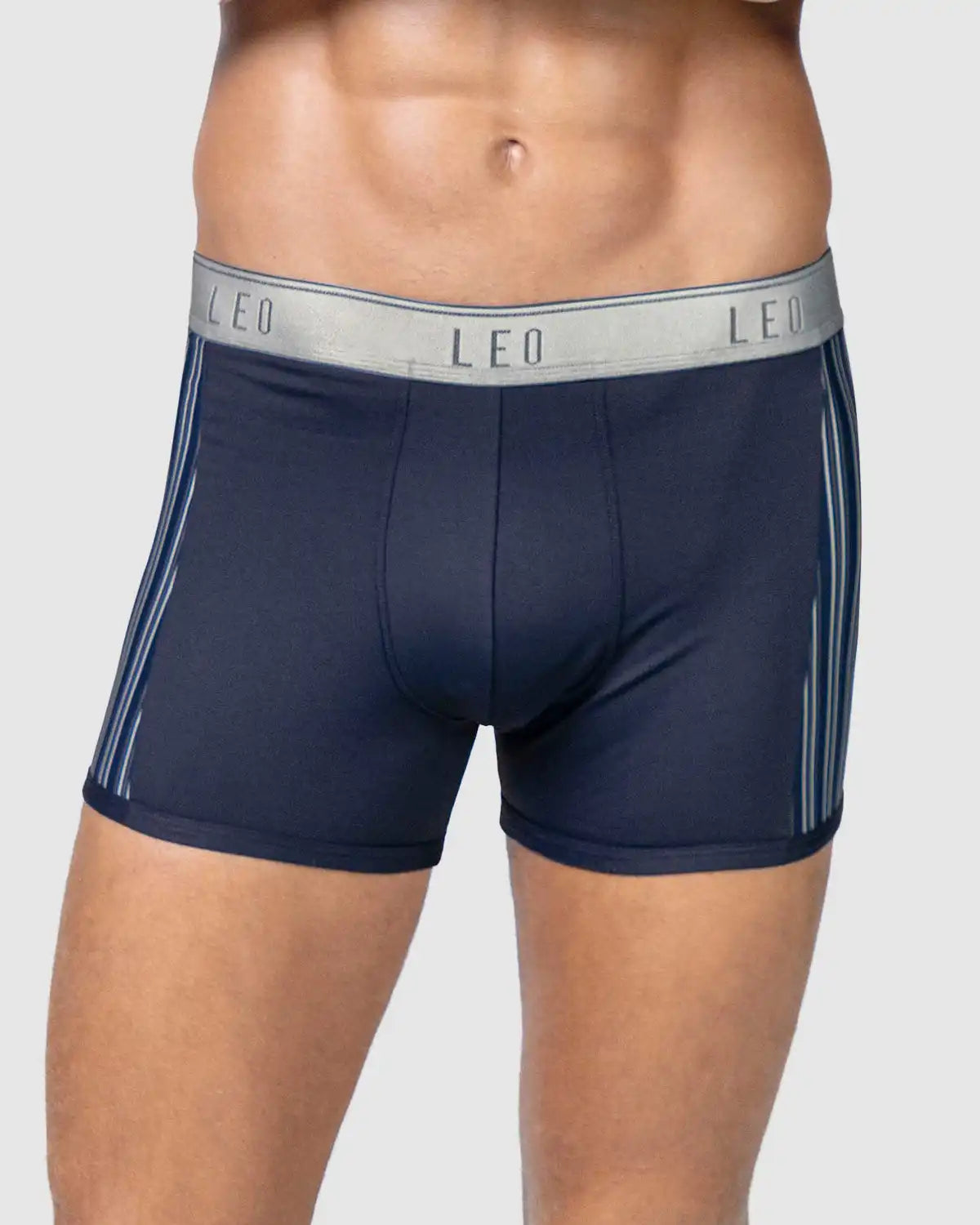 Perfect Fit Trunk with Contrast Details