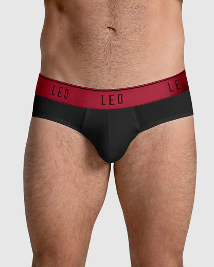 Ultra-Light Brief with Ergonomic Pouch